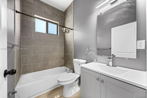Casa en venta en Hallandale Beach, Florida, 3 dormitorios, 148.64 m2 № 2378870 - foto 23