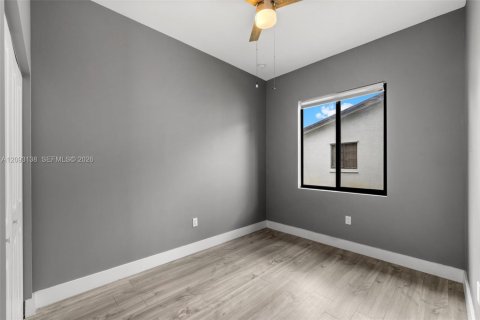 Casa en venta en Hallandale Beach, Florida, 3 dormitorios, 148.64 m2 № 2378870 - foto 18
