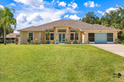 Casa en North Port, Florida 4 dormitorios, 206.15 m2 № 2379487