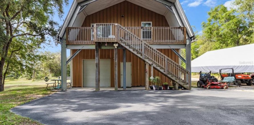 House in Hernando, Florida 2 bedrooms, 172.8 sq.m. № 1687086