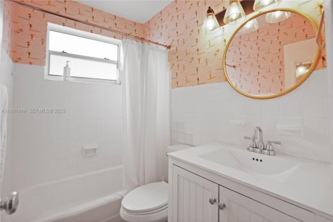 Condominio en venta en Miami Beach, Florida, 37.16 m2 № 1990219 - foto 16