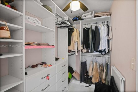 Condominio en venta en Miami Beach, Florida, 37.16 m2 № 1990219 - foto 9