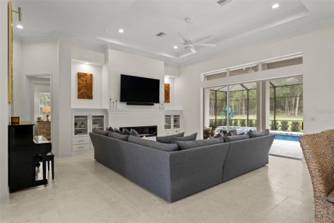 House in Homosassa, Florida 4 bedrooms, 252.69 sq.m. № 1876738 - photo 17
