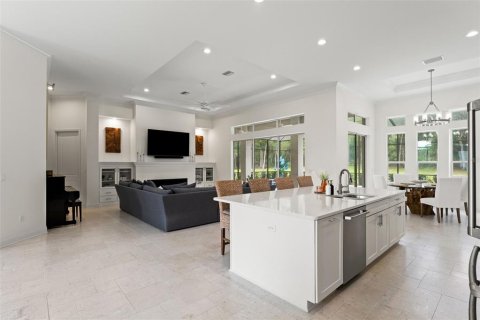 House in Homosassa, Florida 4 bedrooms, 252.69 sq.m. № 1876738 - photo 25