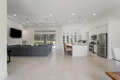 House in Homosassa, Florida 4 bedrooms, 252.69 sq.m. № 1876738 - photo 23
