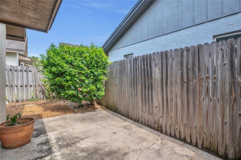 House in Casselberry, Florida 3 bedrooms, 142.23 sq.m. № 1793157 - photo 24