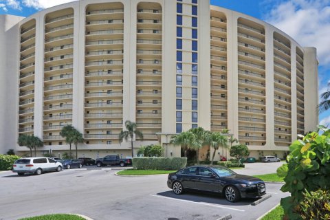 Copropriété à louer à Jupiter, Floride: 2 chambres, 108.7 m2 № 1224669 - photo 1