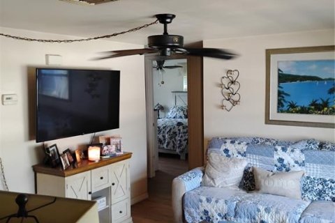 Casa en venta en Port Richey, Florida, 2 dormitorios, 97.18 m2 № 1853279 - foto 13