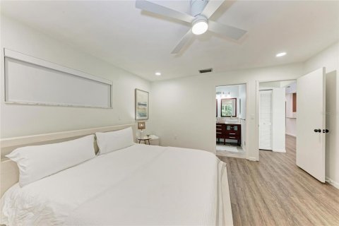 Villa ou maison à vendre à Bradenton, Floride: 3 chambres, 195 m2 № 2167257 - photo 19