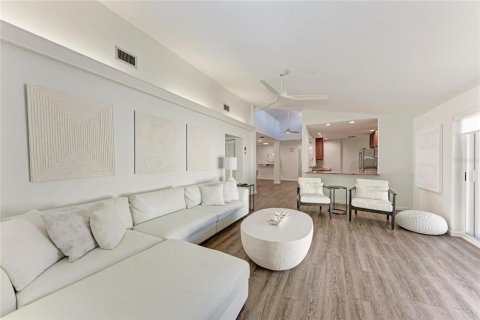 Villa ou maison à vendre à Bradenton, Floride: 3 chambres, 195 m2 № 2167257 - photo 7