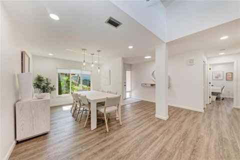 Villa ou maison à vendre à Bradenton, Floride: 3 chambres, 195 m2 № 2167257 - photo 3