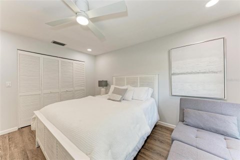 Villa ou maison à vendre à Bradenton, Floride: 3 chambres, 195 m2 № 2167257 - photo 25