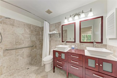 Villa ou maison à vendre à Bradenton, Floride: 3 chambres, 195 m2 № 2167257 - photo 22