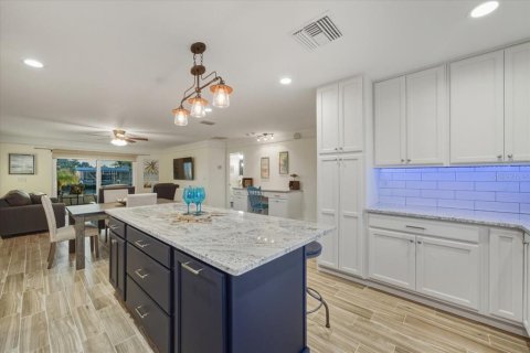 Villa ou maison à vendre à Hernando Beach, Floride: 3 chambres, 132.39 m2 № 2142073 - photo 14