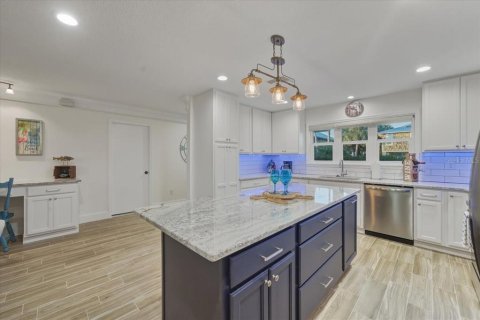Villa ou maison à vendre à Hernando Beach, Floride: 3 chambres, 132.39 m2 № 2142073 - photo 13