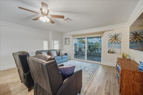 Villa ou maison à vendre à Hernando Beach, Floride: 3 chambres, 132.39 m2 № 2142073 - photo 6