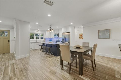 Villa ou maison à vendre à Hernando Beach, Floride: 3 chambres, 132.39 m2 № 2142073 - photo 10