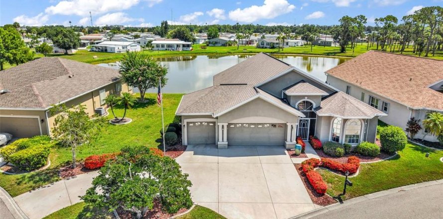 Villa ou maison à Punta Gorda, Floride 3 chambres, 166.85 m2 № 2199368