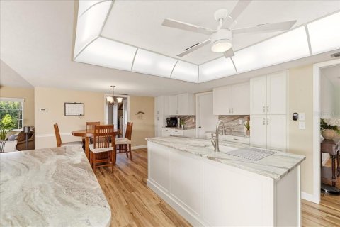 House in Nokomis, Florida 3 bedrooms, 245.73 sq.m. № 2237958 - photo 14