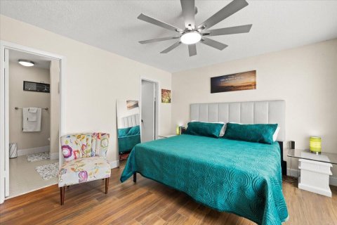 Casa en venta en West Palm Beach, Florida, 3 dormitorios, 155.7 m2 № 2431414 - foto 18