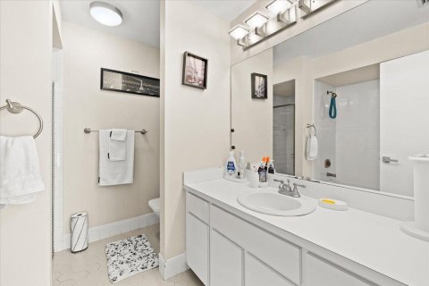 Casa en venta en West Palm Beach, Florida, 3 dormitorios, 155.7 m2 № 2431414 - foto 21