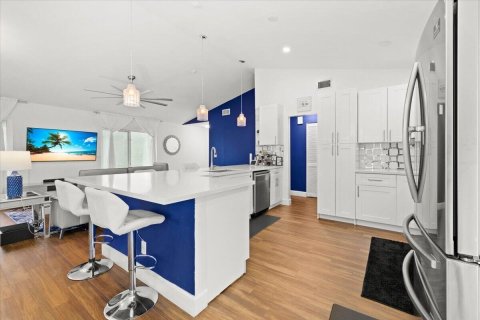Casa en venta en West Palm Beach, Florida, 3 dormitorios, 155.7 m2 № 2431414 - foto 9