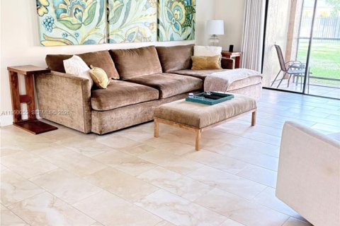 Купить кондоминиум в Уэстон, Флорида 2 спальни, 116.69м2, № 2020116 - фото 14