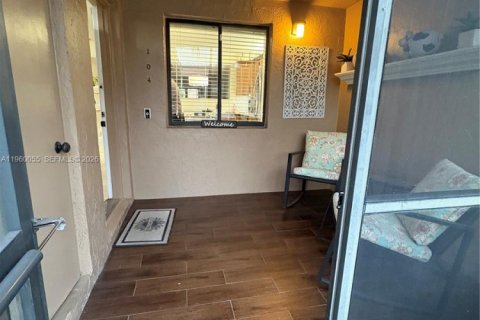 Купить кондоминиум в Уэстон, Флорида 2 спальни, 116.69м2, № 2020116 - фото 6