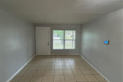 Villa ou maison à louer à Orlando, Floride: 4 chambres, 150.69 m2 № 2412639 - photo 5