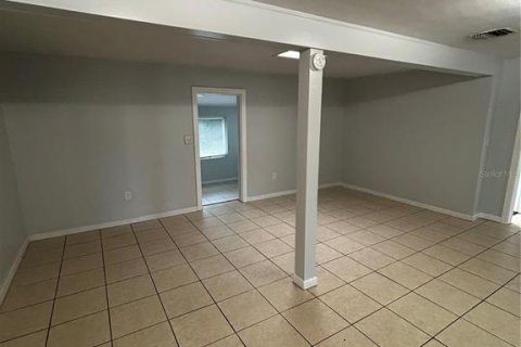 Villa ou maison à louer à Orlando, Floride: 4 chambres, 150.69 m2 № 2412639 - photo 6