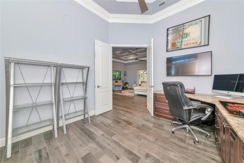 Купить виллу или дом в Майкка Сити, Флорида 15 комнат, 447.32м2, № 2143347 - фото 20