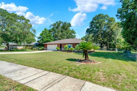 Villa ou maison à vendre à De Leon Springs, Floride: 4 chambres, 121.7 m2 № 1879149 - photo 3