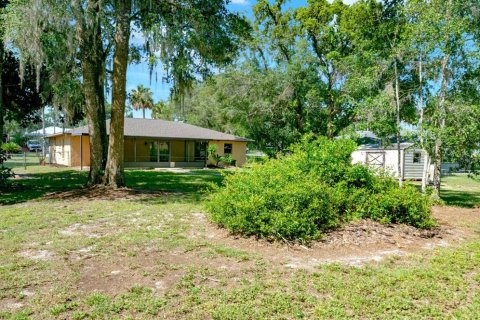 Villa ou maison à vendre à De Leon Springs, Floride: 4 chambres, 121.7 m2 № 1879149 - photo 8