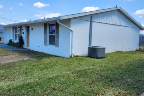 House in North Port, Florida 2 bedrooms, 85.19 sq.m. № 1598060 - photo 7