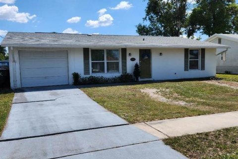 House in North Port, Florida 2 bedrooms, 85.19 sq.m. № 1598060 - photo 5