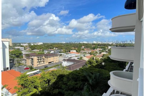 Copropriété à louer à Coral Gables, Floride: 1 chambre, 70.79 m2 № 1971470 - photo 22