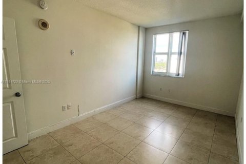 Copropriété à louer à Coral Gables, Floride: 1 chambre, 70.79 m2 № 1971470 - photo 18