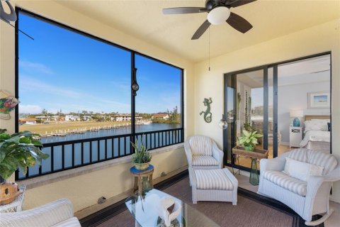 Condominio en venta en Punta Gorda, Florida, 3 dormitorios, 168.43 m2 № 1609929 - foto 16