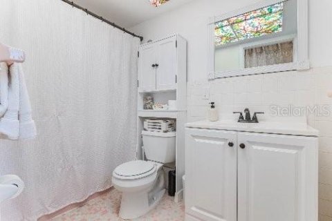 House in Deltona, Florida 3 bedrooms, 137.59 sq.m. № 1557584 - photo 24
