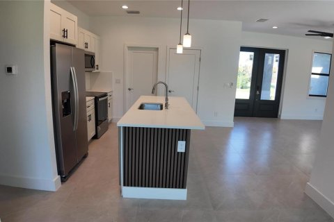 Villa ou maison à vendre à Port Charlotte, Floride: 3 chambres, 142.42 m2 № 2405288 - photo 14