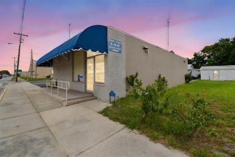 Propiedad comercial en venta en Dundee, Florida, 160.54 m2 № 1915918 - foto 1