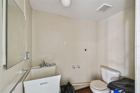 Propiedad comercial en venta en Dundee, Florida, 160.54 m2 № 1915918 - foto 24