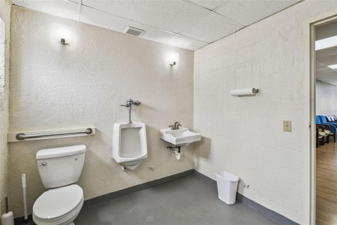 Propiedad comercial en venta en Dundee, Florida, 160.54 m2 № 1915918 - foto 10