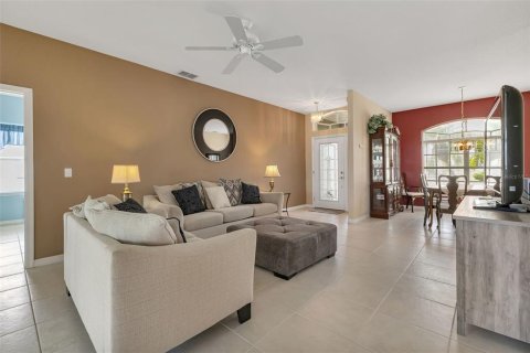 House in Punta Gorda, Florida 3 bedrooms, 152.82 sq.m. № 1911399 - photo 7