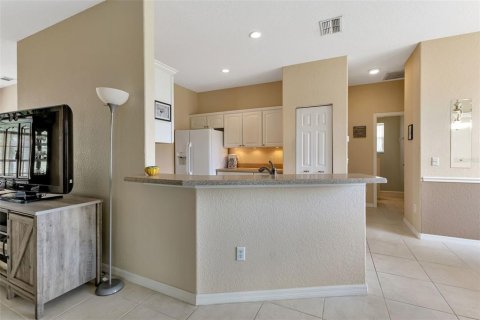 House in Punta Gorda, Florida 3 bedrooms, 152.82 sq.m. № 1911399 - photo 16