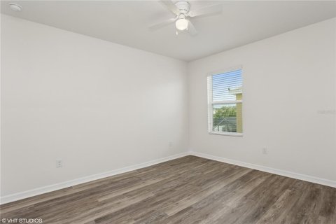 House in Palmetto, Florida 5 bedrooms, 260.31 sq.m. № 1774660 - photo 27