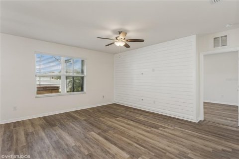House in Palmetto, Florida 5 bedrooms, 260.31 sq.m. № 1774660 - photo 10