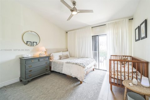 Condo in St. Lucie, Florida, 2 bedrooms  № 2035588 - photo 12