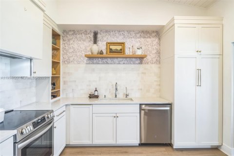 Condo in St. Lucie, Florida, 2 bedrooms  № 2035588