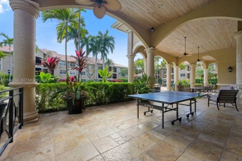 Condominio en venta en Pembroke Pines, Florida, 1 dormitorio, 75.25 m2 № 2009089 - foto 21